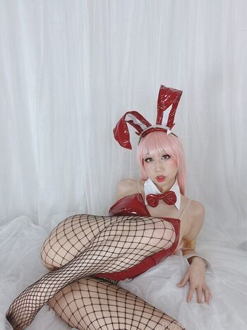 Full leaked Danisaurz page private photo