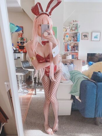 Full leaked Danisaurz page private photo