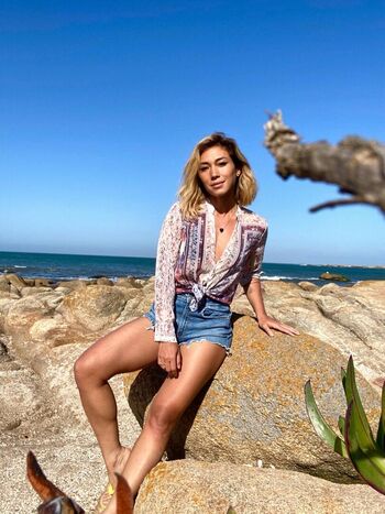 Full leaked Danni suzuki private photo