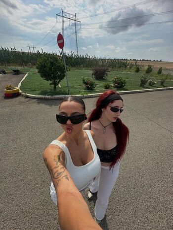 Full leaked Dara darnadue private photo