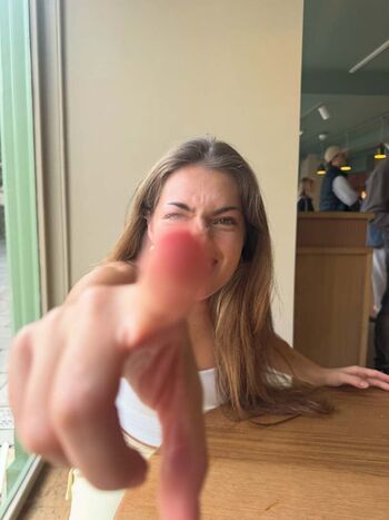 darcycromptonx