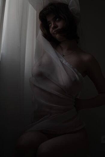 Full leaked Daria aref page private photo