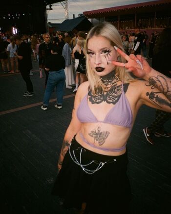 Full leaked Dariamilk private photo
