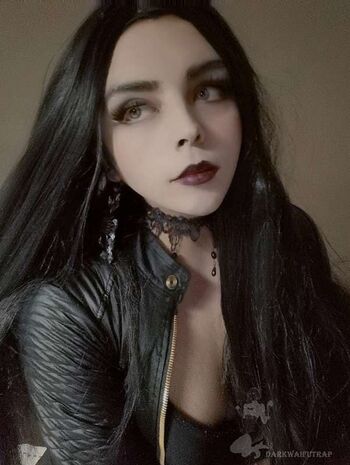 Full leaked Darkwaifutrap private photo