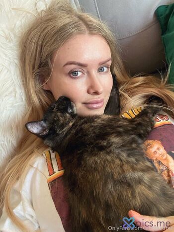 Full leaked Darth lux private photo