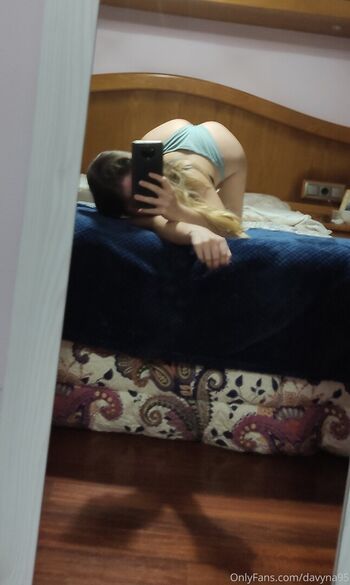 Full leaked Davyna page private photo
