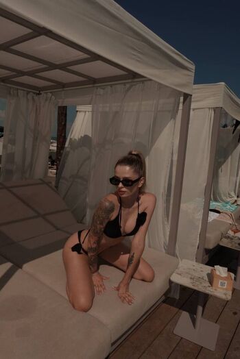 Full leaked Daxaxa private photo
