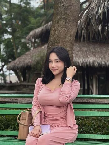 Full leaked Dea rizky private photo