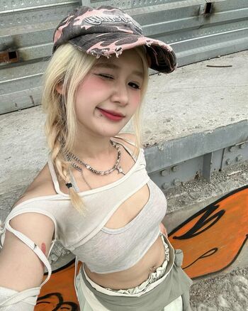 Full leaked Dear hineko page private photo