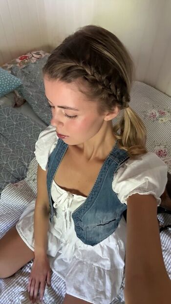 Full leaked Dear mathilda private photo