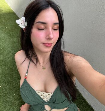 Full leaked Deargia page private photo