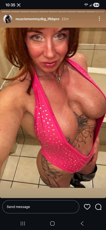 Full leaked Debbie grass page private onlyfans photo