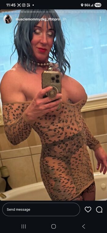 Full leaked Debbie grass page private onlyfans photo