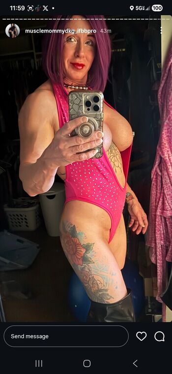 Full leaked Debbie grass private photo