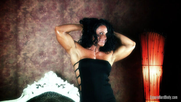 Full leaked Debbiebramwell private photo