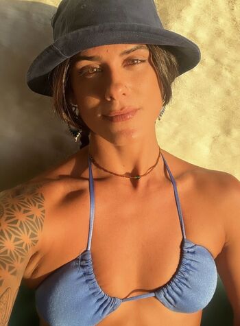 Full leaked Debora varella private photo