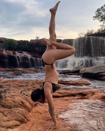 Full leaked Debora varella private photo