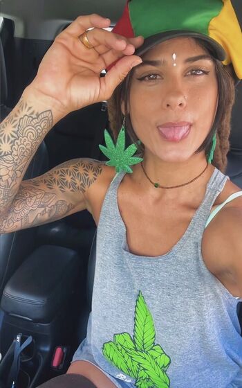 Full leaked Debora varella private photo