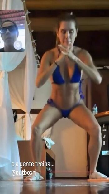 Full leaked Deborah secco private photo