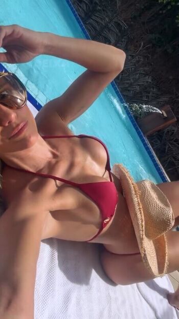 Full leaked Deborah secco private photo