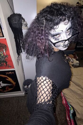 Full leaked Decayingdaf private photo