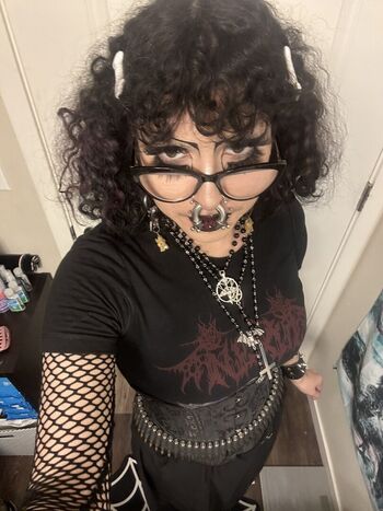 Full leaked Decayingdaf private photo