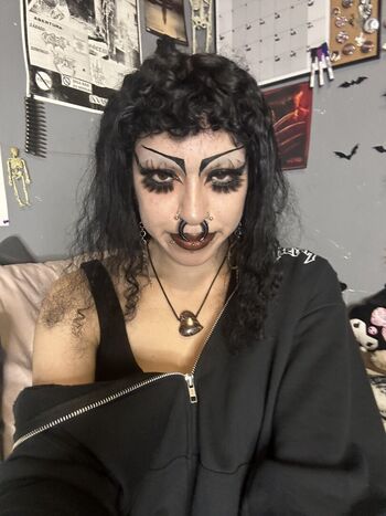 Full leaked Decayingdaf private photo