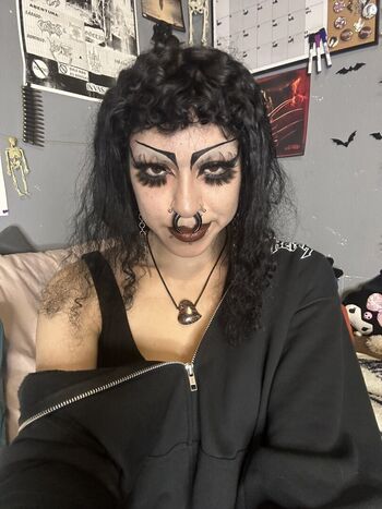 Full leaked Decayingdaf private photo