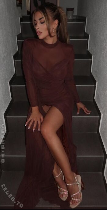 Full leaked Deeanaofficial private photo