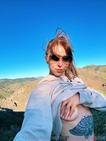 Full leaked Deepthroat slushie private photo