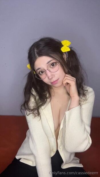 Full leaked Deercassieeee private photo