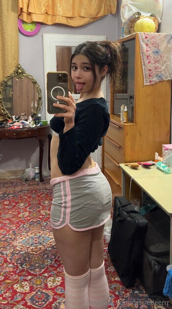 Full leaked Deercassieeee private photo