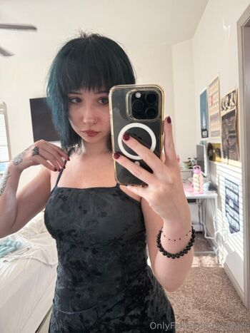 Full leaked Defeatthelw private photo