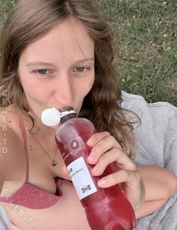 Full leaked Deineesarah private photo