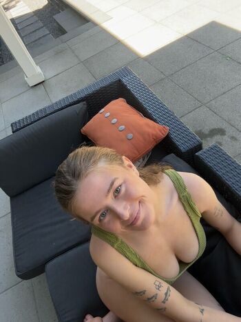 Full leaked Delaney malone private photo