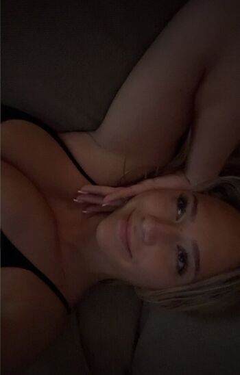 Full leaked Delfine private onlyfans photo