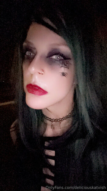 delicious_kat_vicious