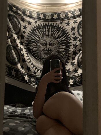 Full leaked Delusionalshne page private photo