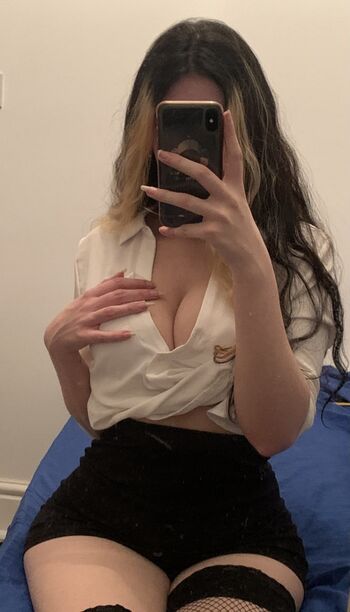 Full leaked Delusionalshne private photo