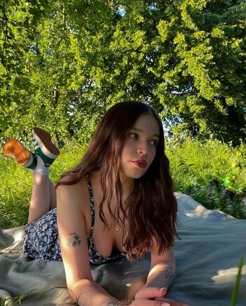 Delya Asmr