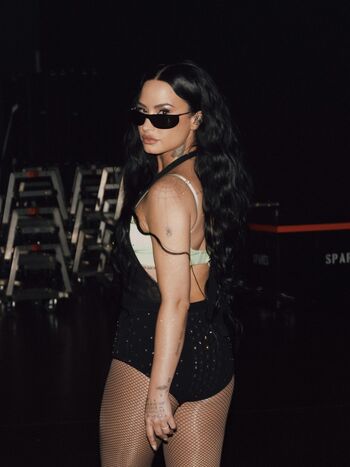 Full leaked Demi lovato private photo