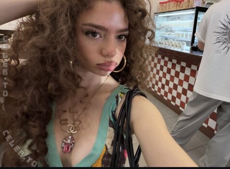 Full leaked Demitra kalogeras private photo