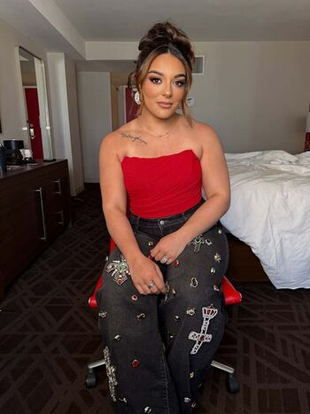 Full leaked Deonna purrazzo private photo