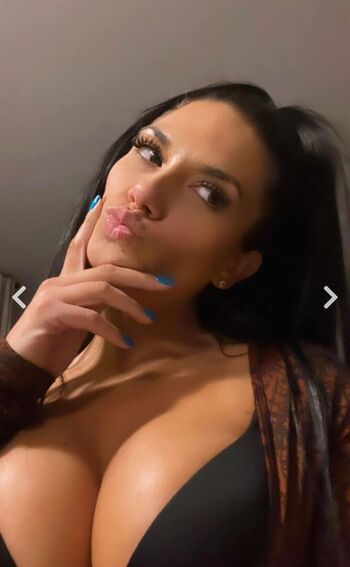 Full leaked Derynn paige private photo