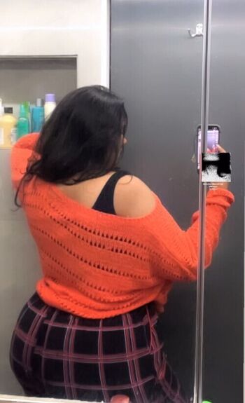 Full leaked Desi asszilla private photo