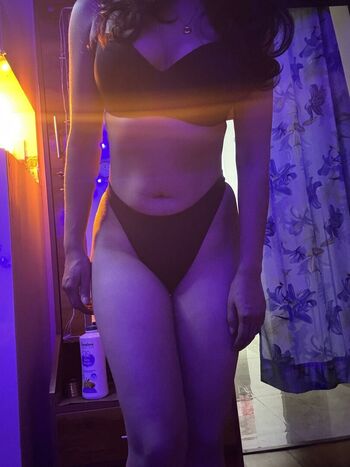 Full leaked Desi aunty private photo