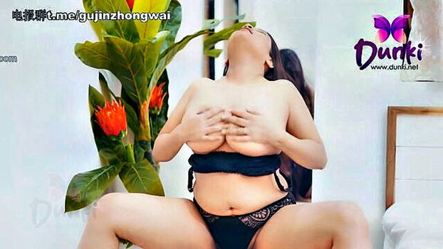 Desi Model