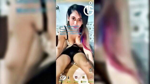 Full leaked Desi model private photo