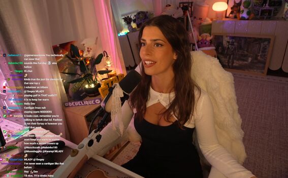 Full leaked Develique private photo