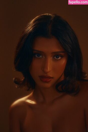 Full leaked Devi chai private photo